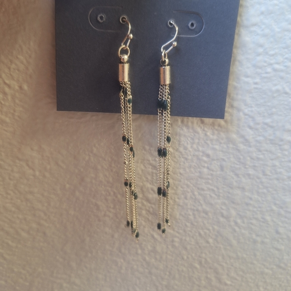Universal threads metal dangling chain earrings Nickel Free - Picture 3 of 4